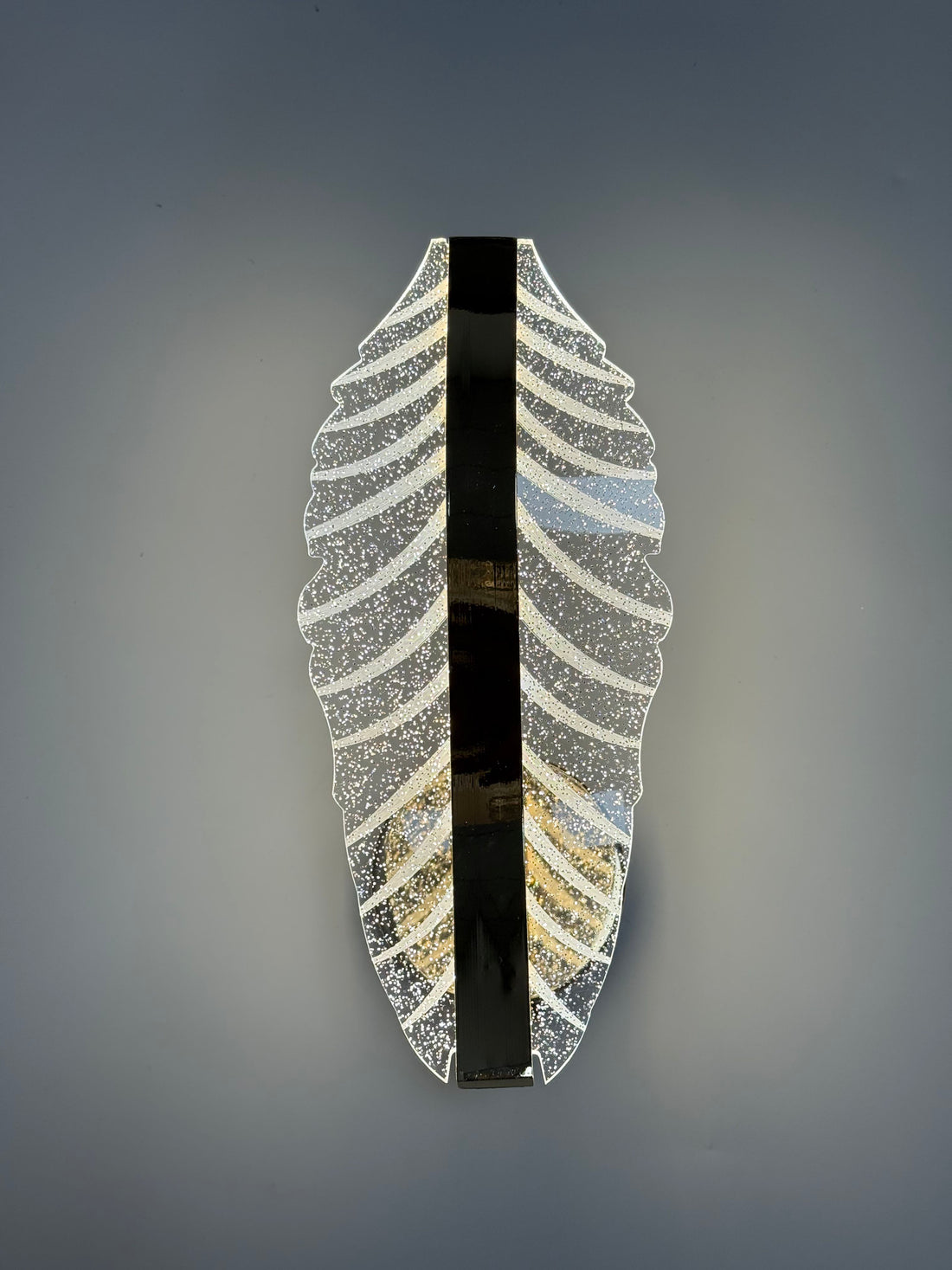 Minimalist Acrylic Wall Lamp for Chic Offices