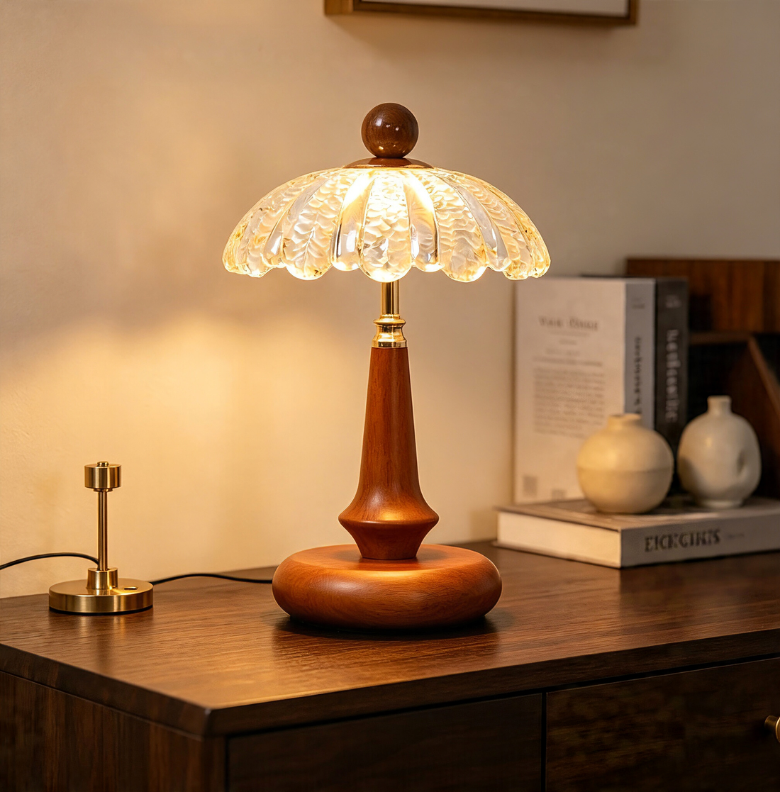Rustic Solid Wood Table Lamp, Farmhouse Style Reading Lamp with Pull Chain, Warm Light Desk Lamp for Nightstand